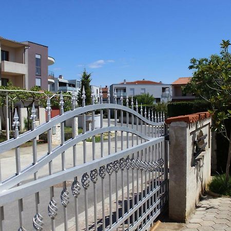 Apartments Katarina Винкуран Екстериор снимка